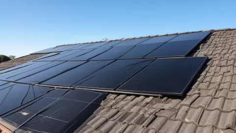 czy można dołożyć panele fotowoltaiczne